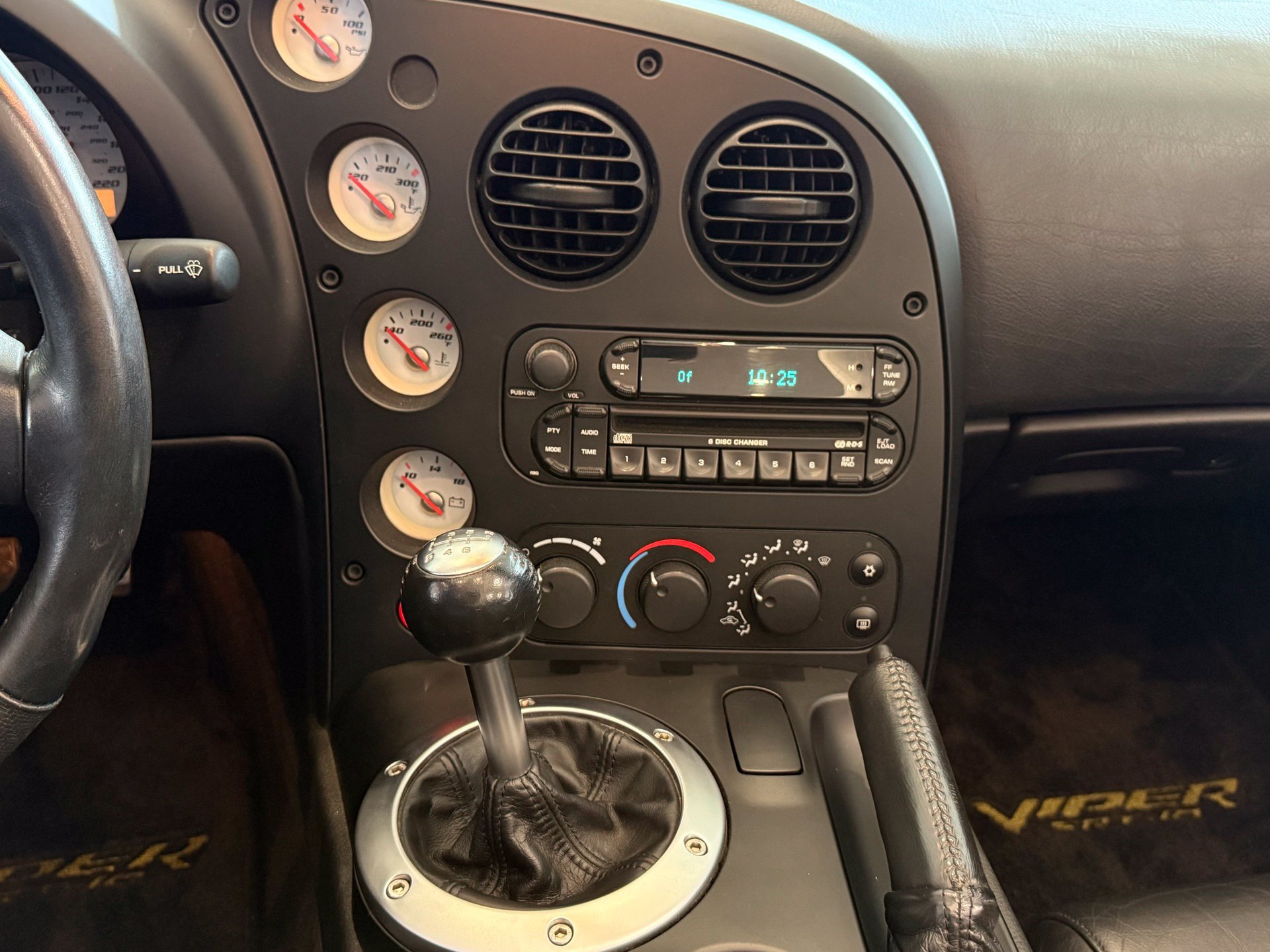 Used 2005 Dodge Viper SRT-10 RWD image 21