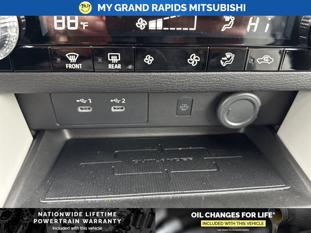 New 2026 Mitsubishi Outlander SE AWD/4WD image 21