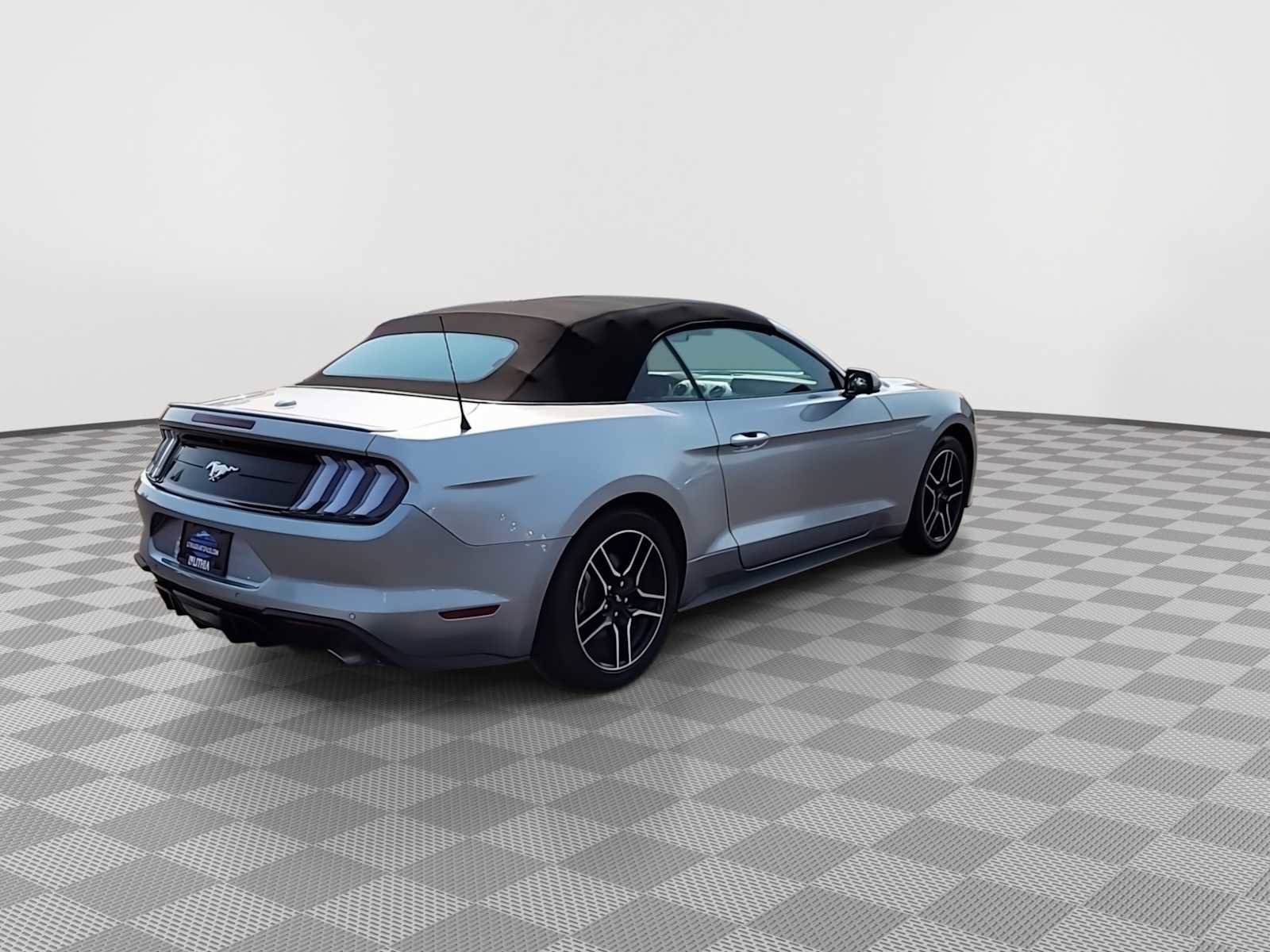Used 2023 Ford Mustang Premium image 8