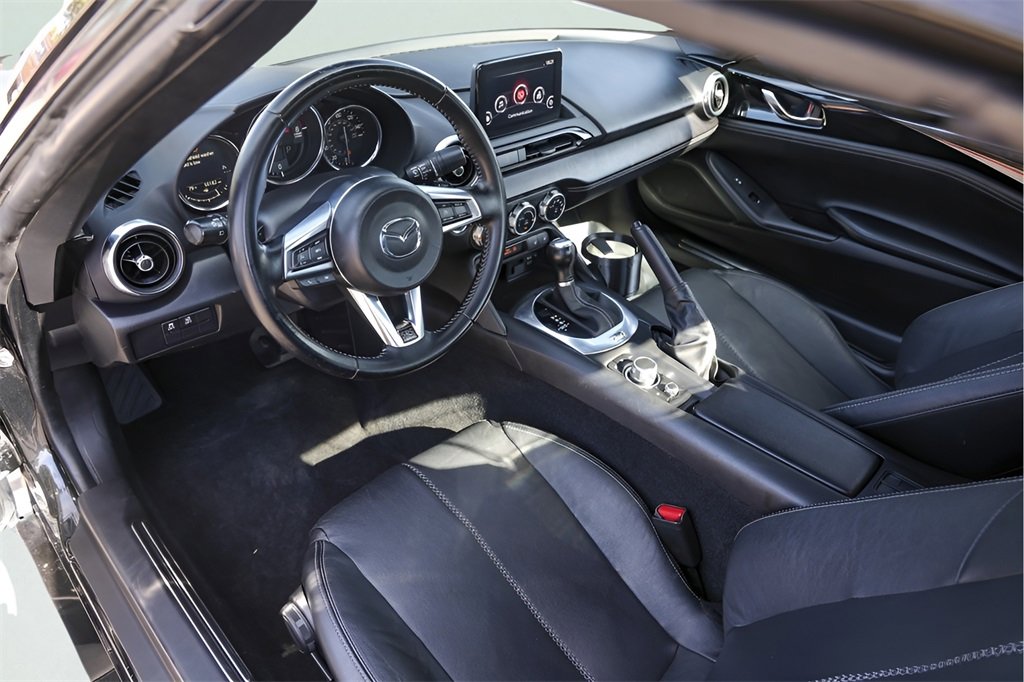 Used 2021 MAZDA MX-5 Miata RF Grand Touring image 12