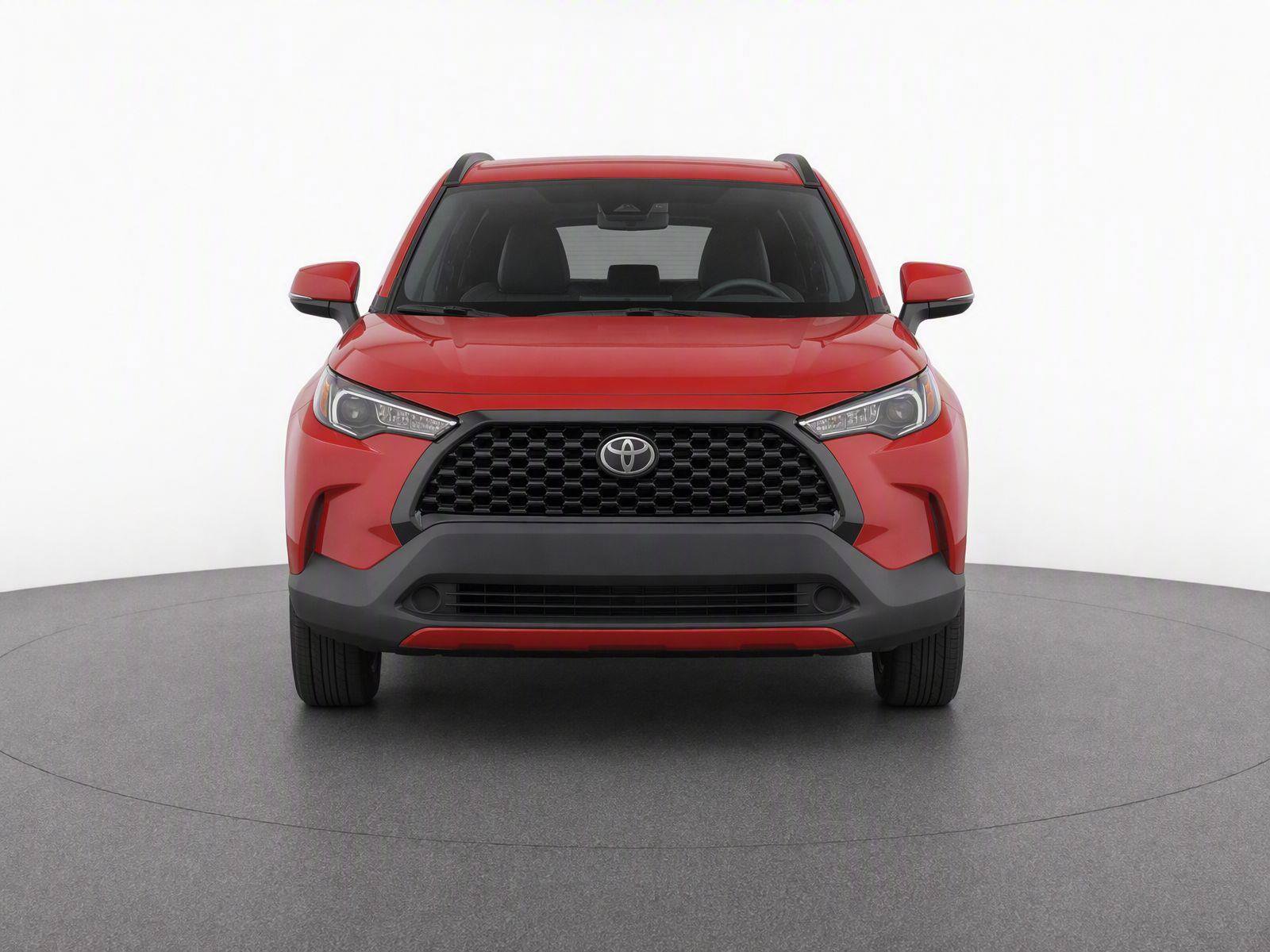 Used 2022 Toyota Corolla Cross LE FWD image 5