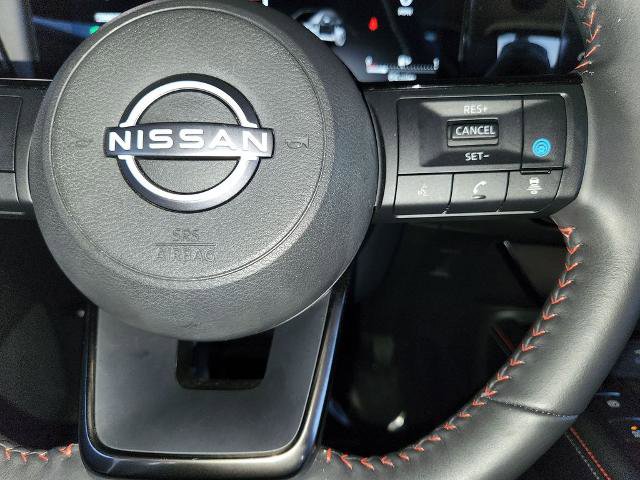 Certified 2025 Nissan Kicks SR FWD image 25