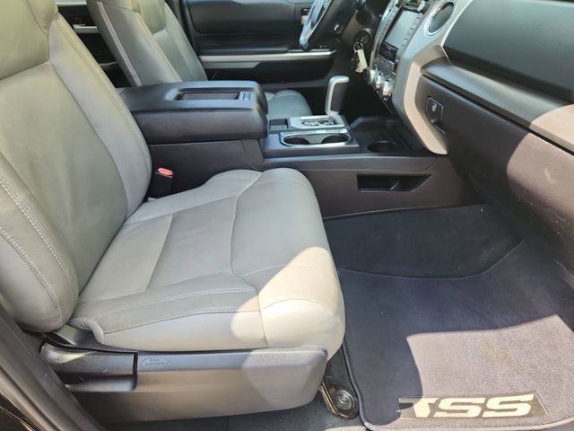 Used 2014 Toyota Tundra SR5 w/ SR5 Upgrade Package image 26