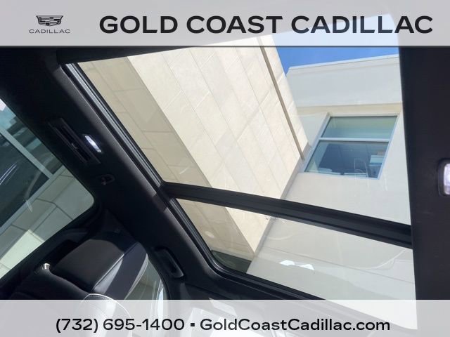Used 2023 Cadillac Escalade ESV Sport w/ Touring Package image 12