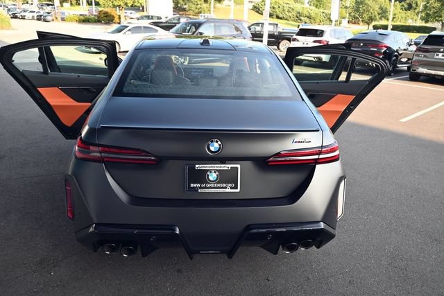Used 2026 BMW M5 w/ Executive Package AWD/4WD image 37