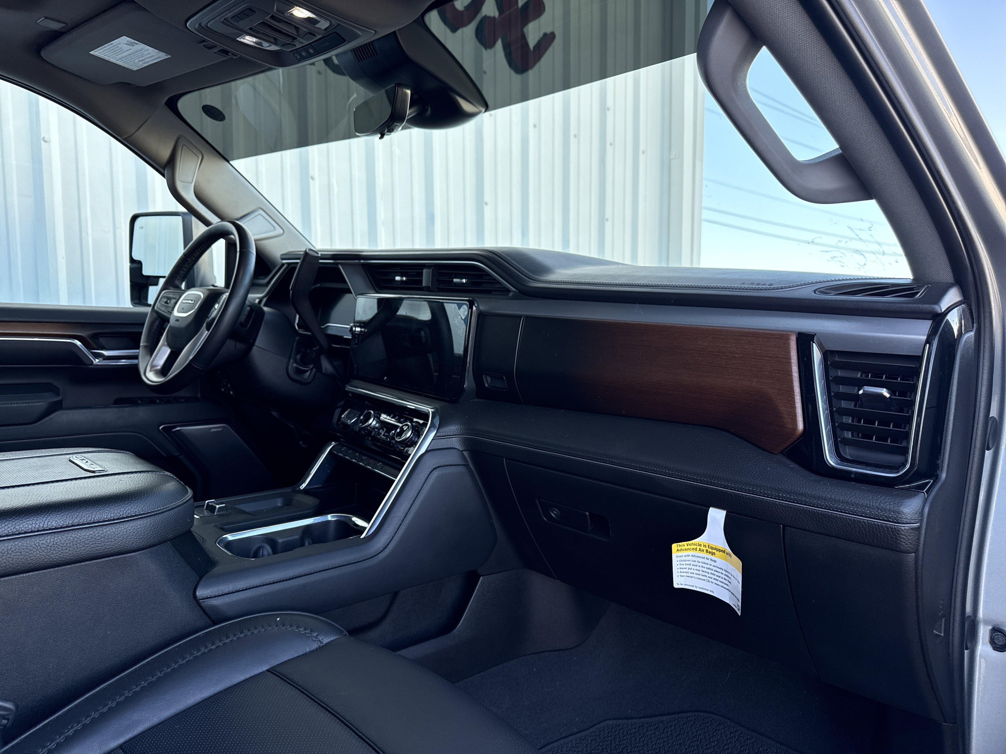 Used 2024 GMC Sierra 3500 Denali w/ Denali Reserve Package image 47