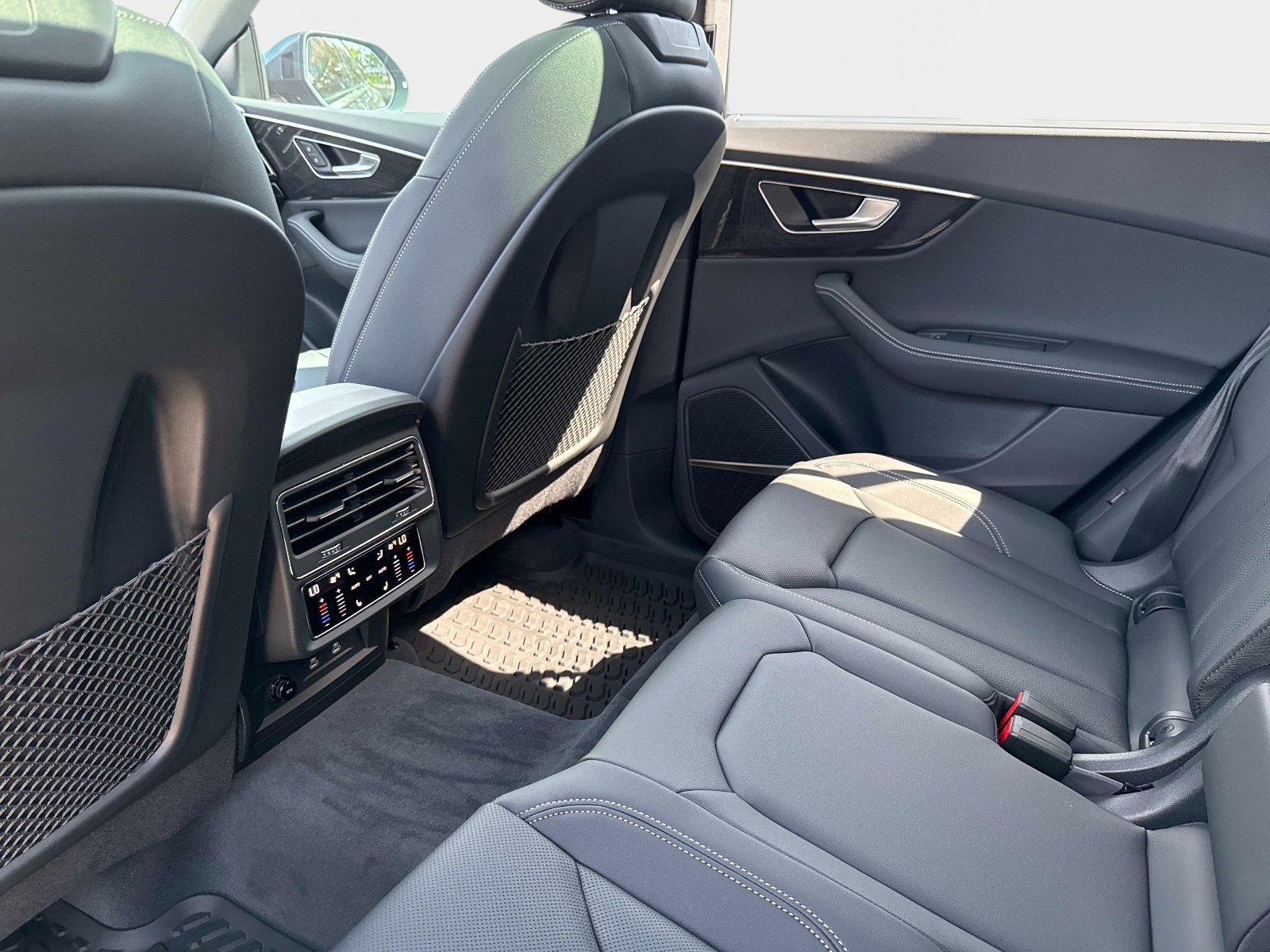 New 2026 Audi Q8 Premium Plus AWD/4WD image 13