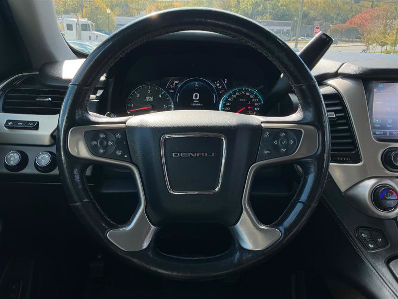 Used 2018 GMC Yukon Denali AWD/4WD image 30