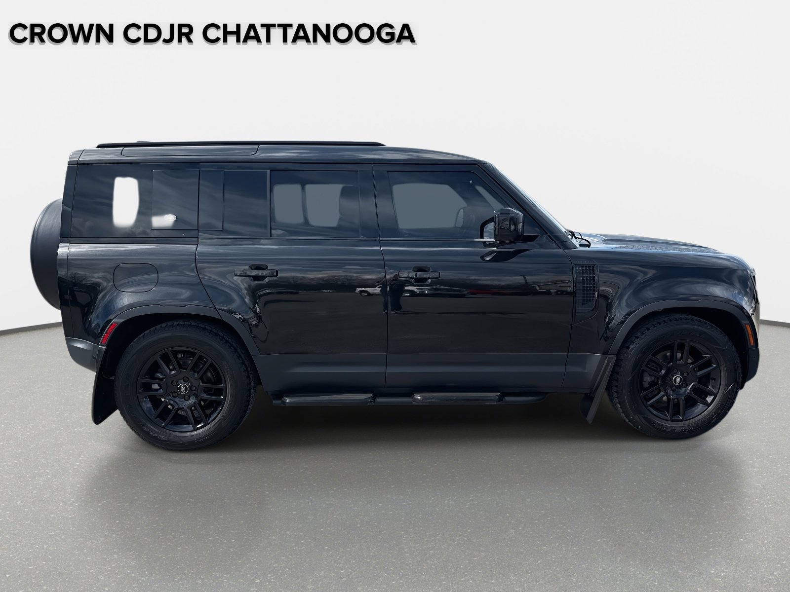 Used 2022 Land Rover Defender 110 S image 4