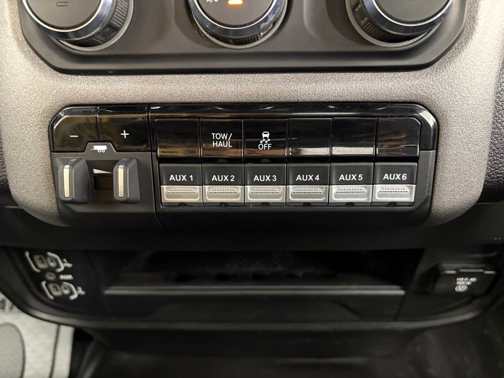 Used 2021 RAM 3500 Tradesman image 25