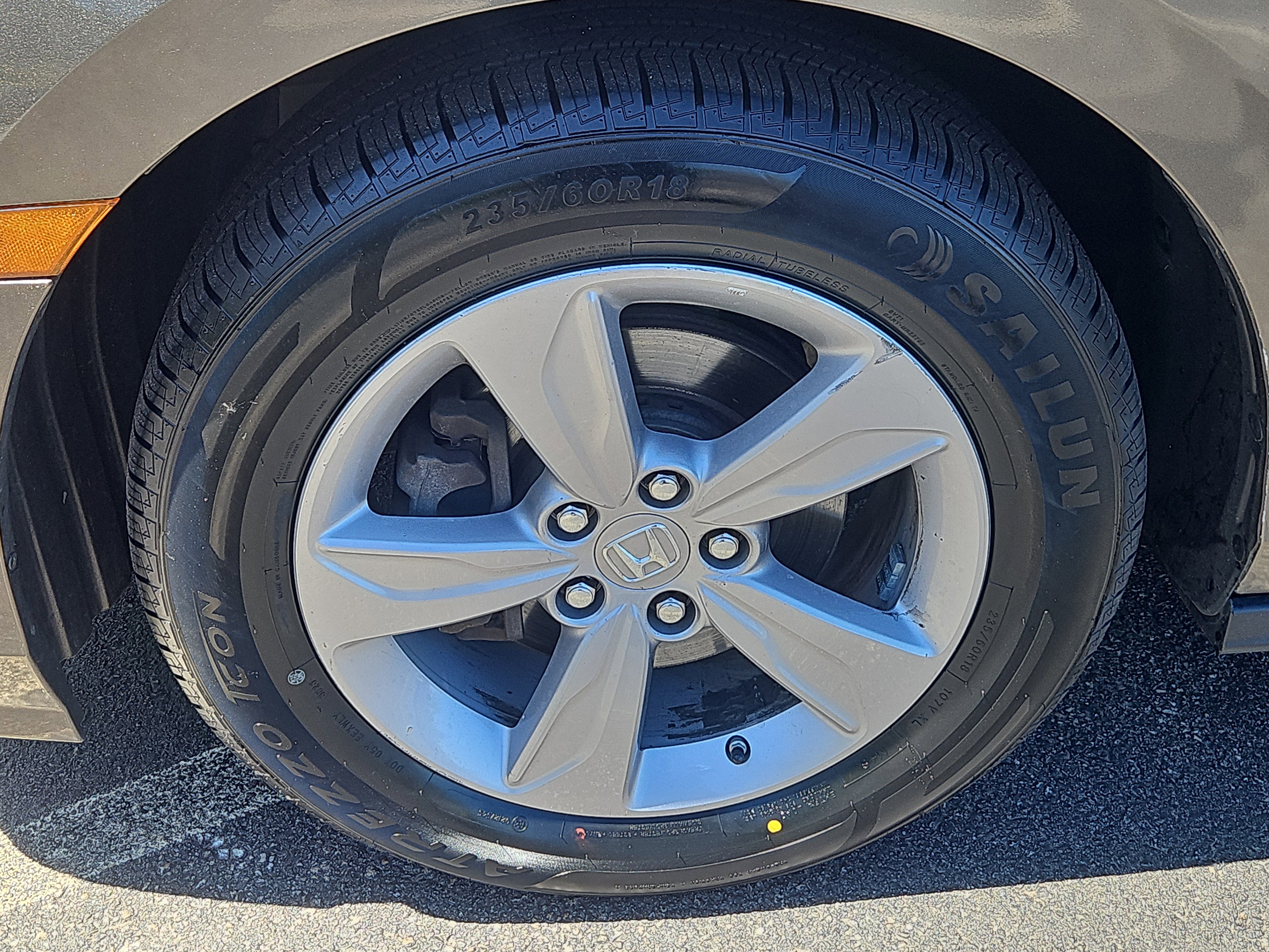Used 2019 Honda Odyssey EX image 4