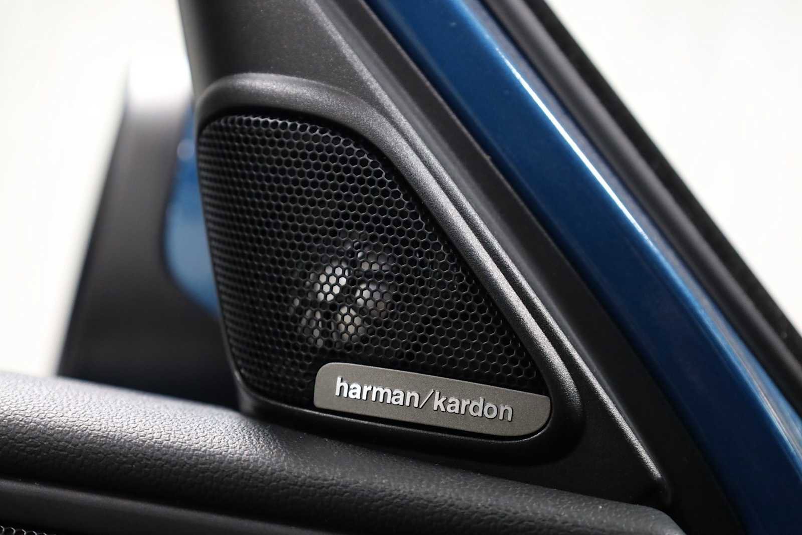 Used 2023 MINI Cooper Countryman S w/ Signature Upholstery Package image 17