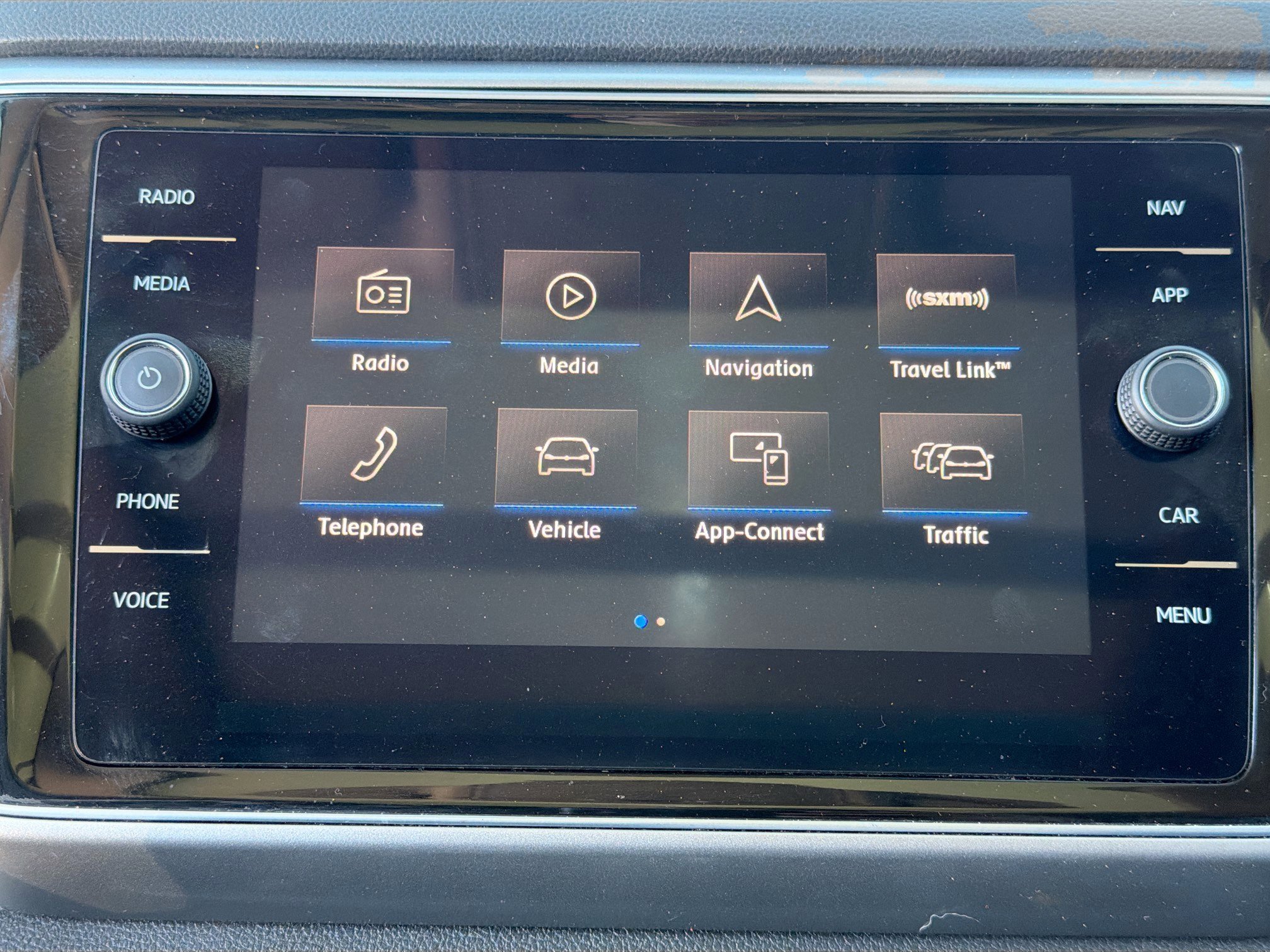 Used 2018 Volkswagen Atlas SEL Premium image 31