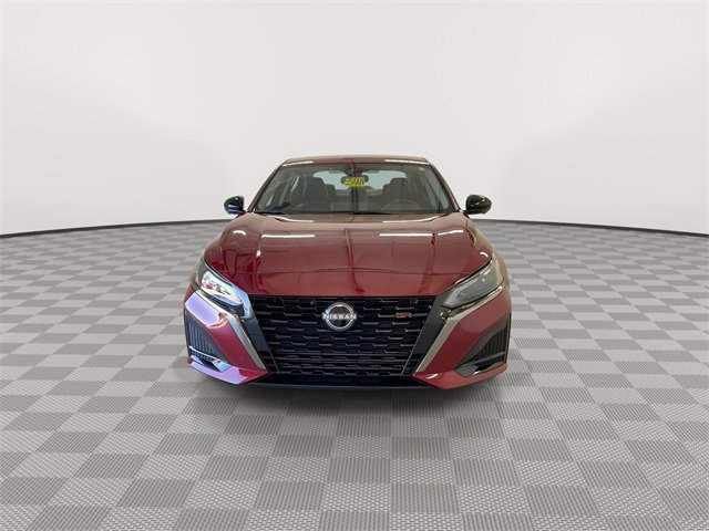 Certified 2024 Nissan Altima 2.0 SR image 4