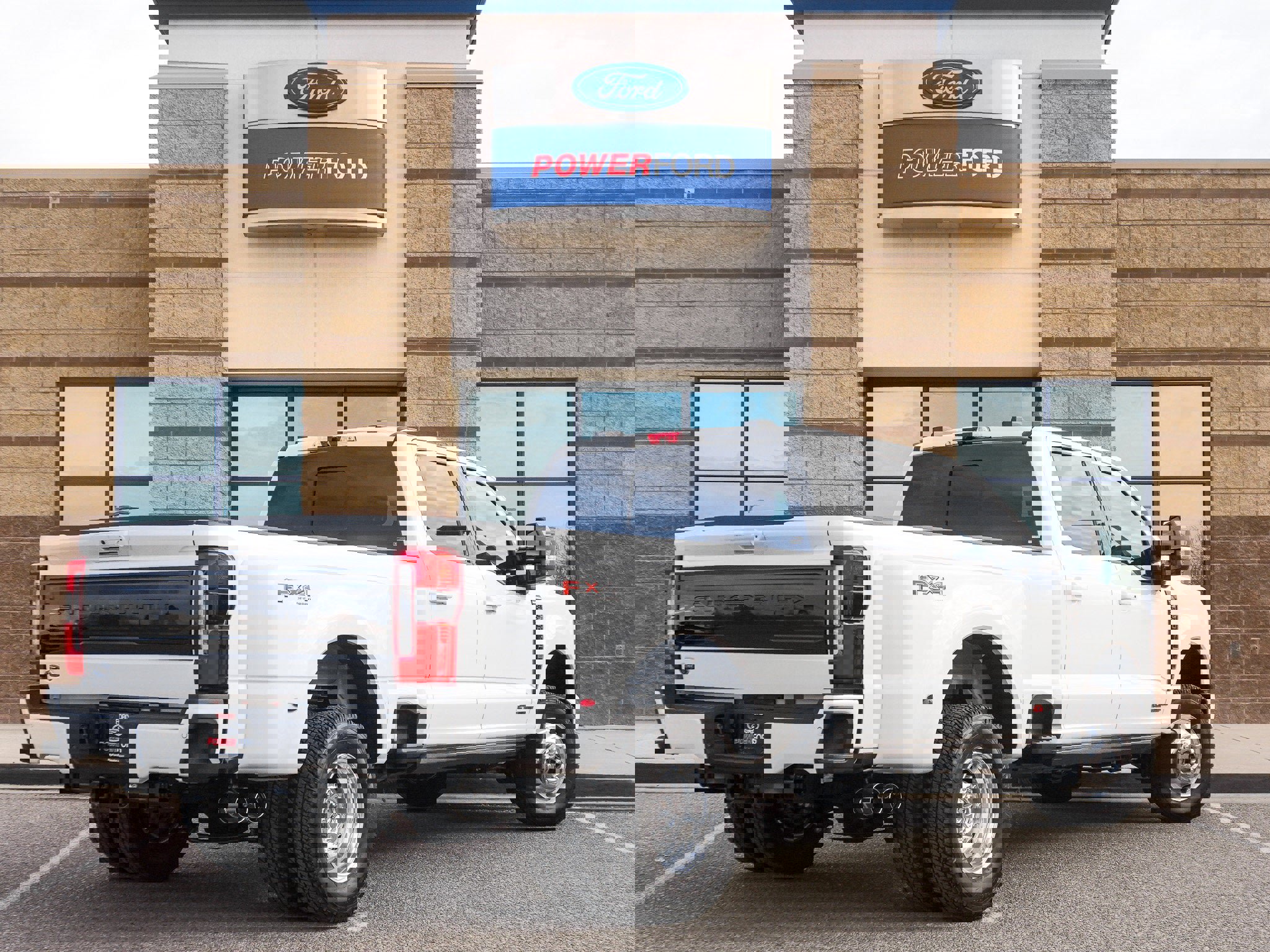 Used 2026 Ford F350 Platinum image 5