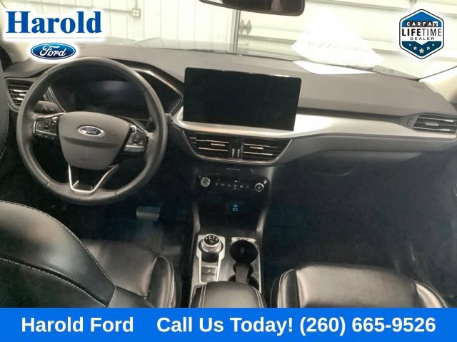 Used 2023 Ford Escape Platinum AWD/4WD image 14