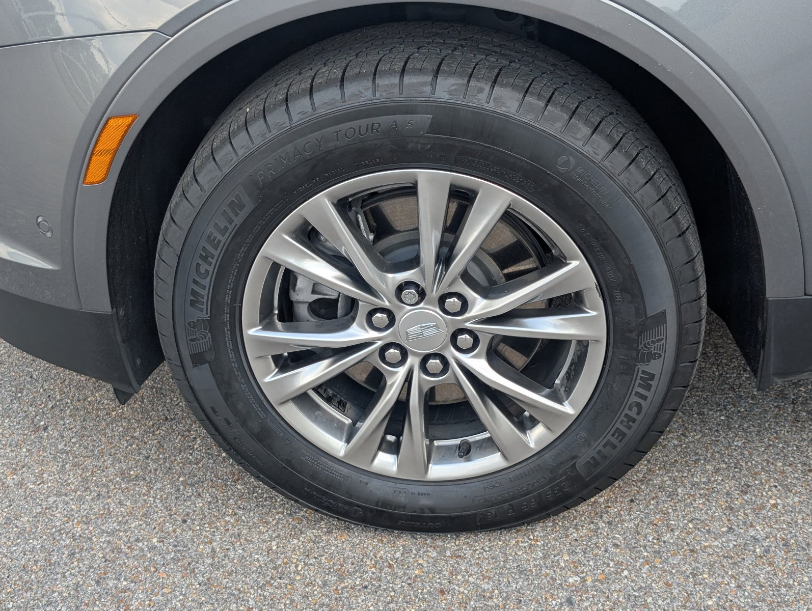 Certified 2022 Cadillac XT5 Premium Luxury w/ Technology Package FWD image 11