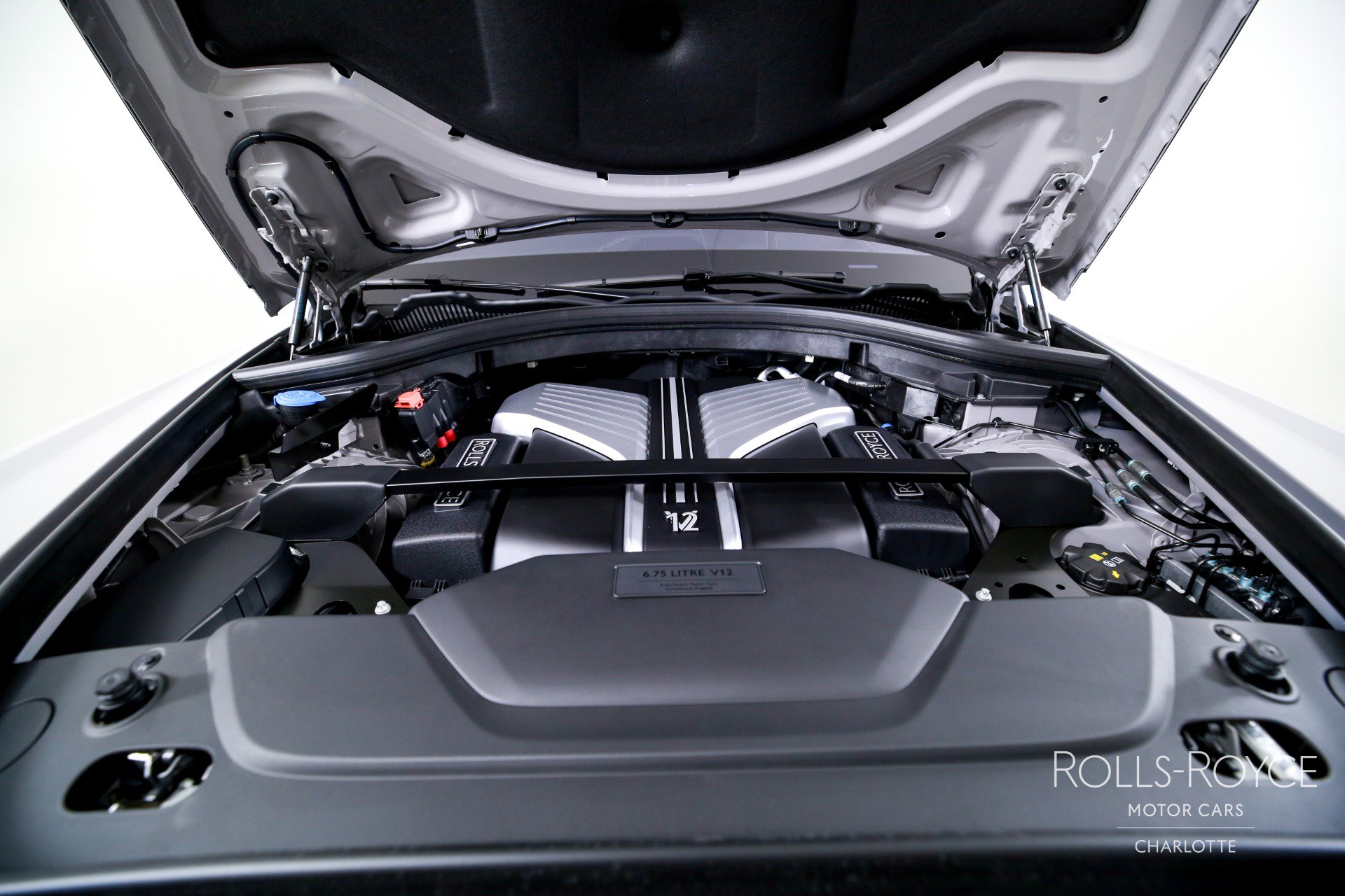 New 2026 Rolls-Royce Cullinan image 38