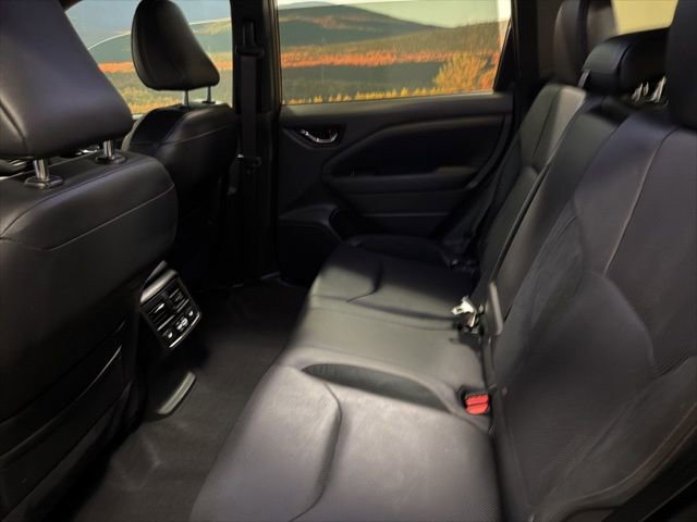 Certified 2025 Subaru Forester Touring w/ Popular Package - Touring image 41