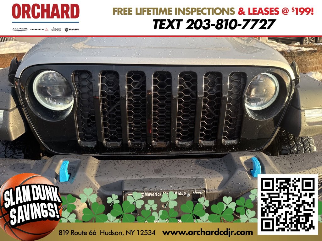 Used 2023 Jeep Wrangler Unlimited w/ Sun & Screen Package image 9