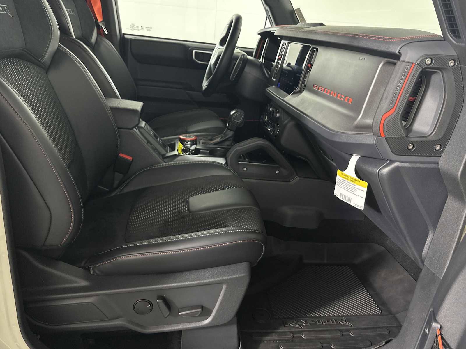 Used 2025 Ford Bronco Raptor AWD/4WD image 14