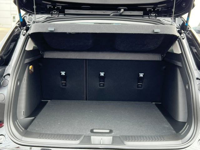 New 2026 Chevrolet Trax LT image 32