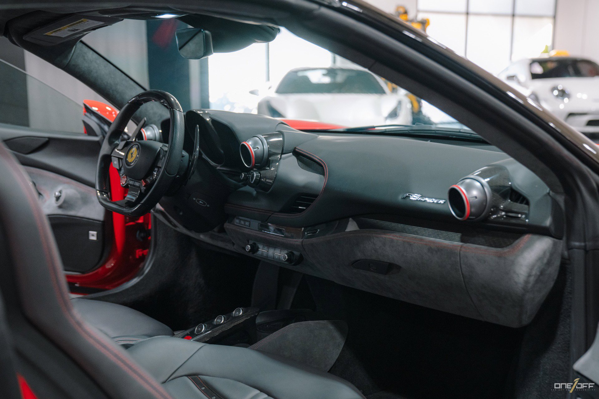 Used 2022 Ferrari F8 Tributo image 7