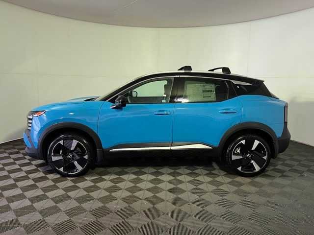 New 2026 Nissan Kicks SR w/ SR Premium Package image 4