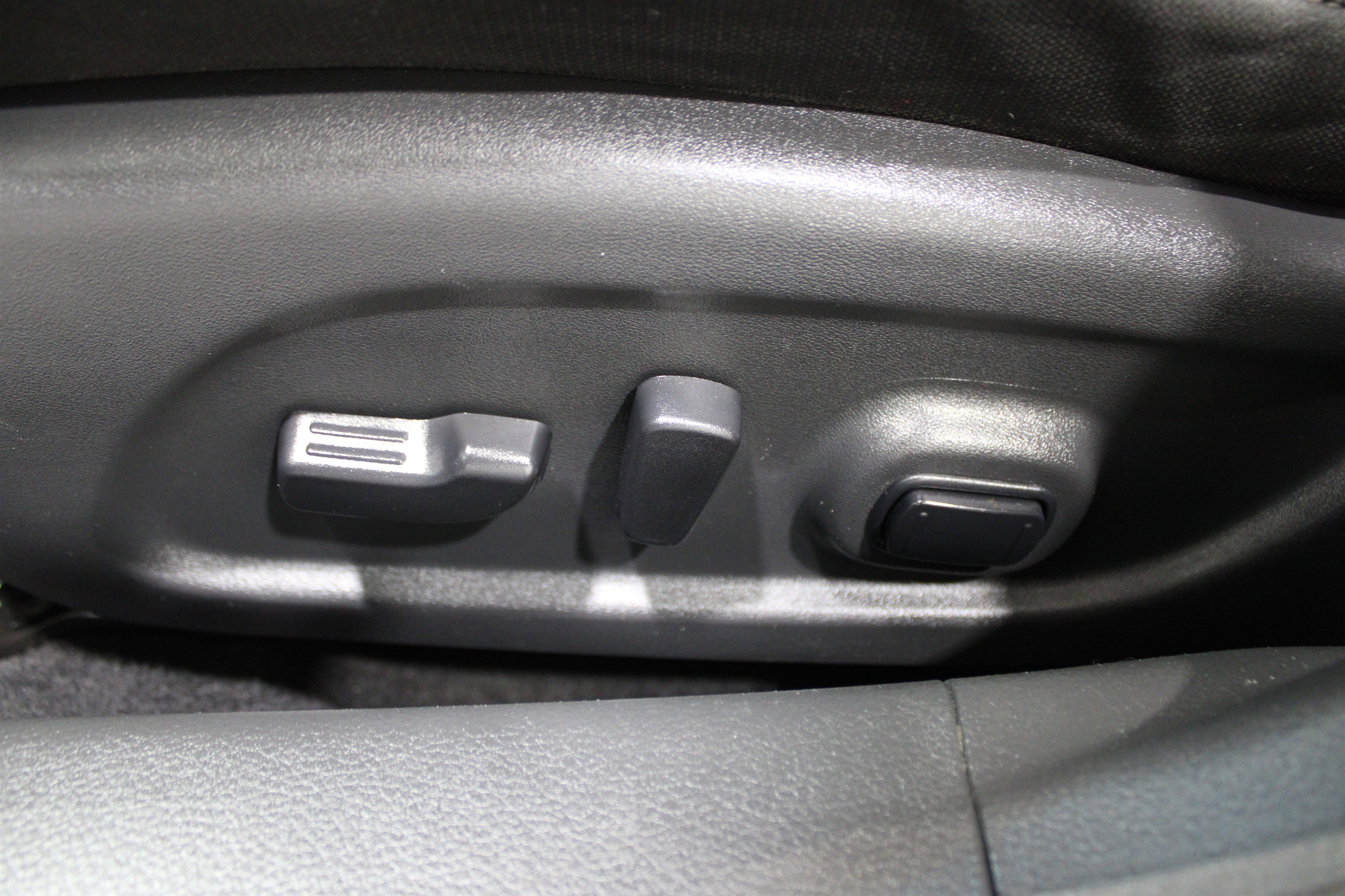 Used 2017 Nissan Altima 2.5 SV image 4