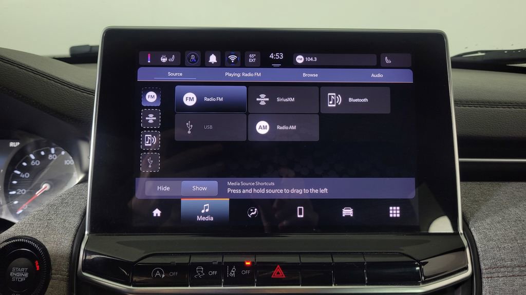 Used 2024 Jeep Compass Latitude image 22