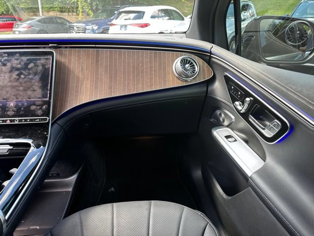 Certified 2023 Mercedes-Benz EQE 500 4MATIC SUV image 17