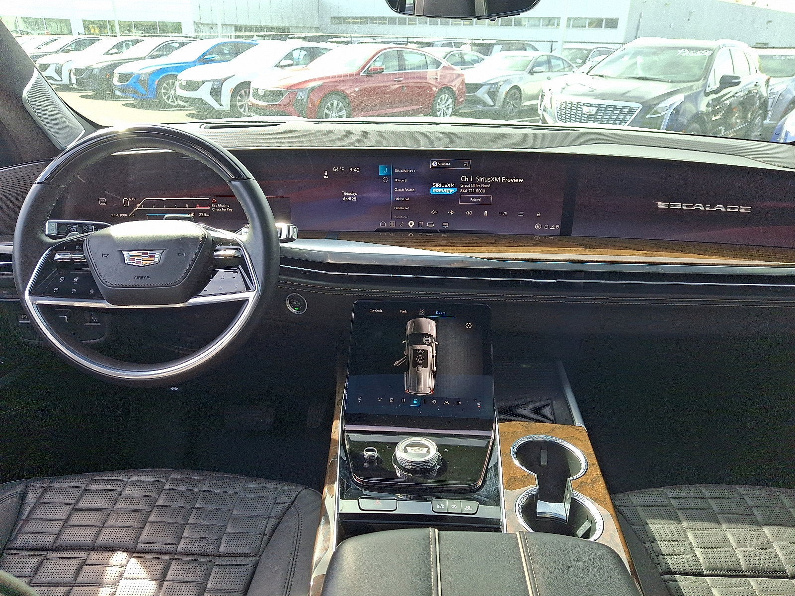 Certified 2025 Cadillac Escalade ESV Sport Platinum w/ LPO, Floor Liner Package AWD/4WD image 19