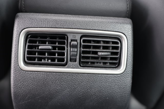 Used 2015 Nissan Altima 3.5 SL FWD image 38