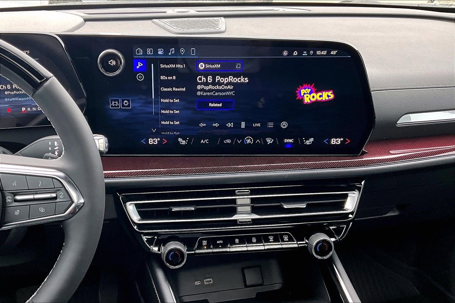 New 2026 Chevrolet Traverse Z71 w/ Enhanced Driving Package image 7