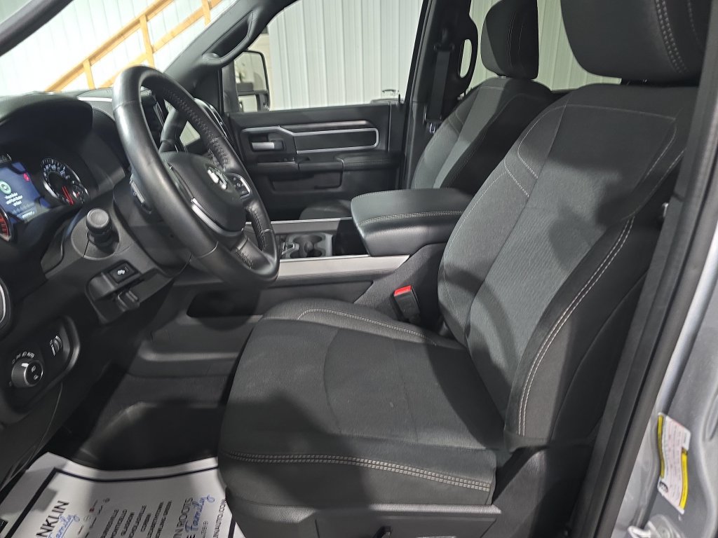 Used 2024 RAM 2500 Big Horn w/ Night Edition AWD/4WD image 13