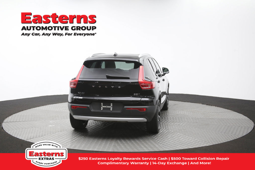 Used 2023 Volvo XC40 B5 Plus AWD/4WD image 40