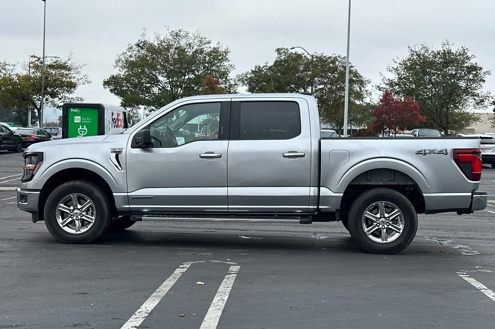 Used 2024 Ford F150 XLT w/ Mobile Office Package image 7