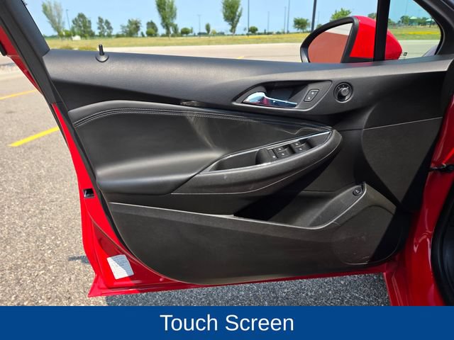 Used 2017 Chevrolet Cruze Premier FWD image 15