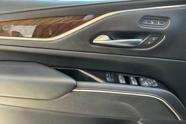 Certified 2023 Cadillac Escalade ESV Sport Platinum w/ LPO, ONYX Package AWD/4WD image 11
