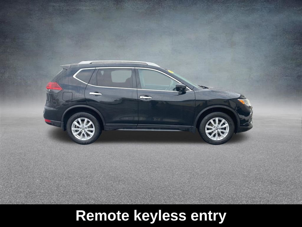 Used 2018 Nissan Rogue SV w/ Premium Package image 7