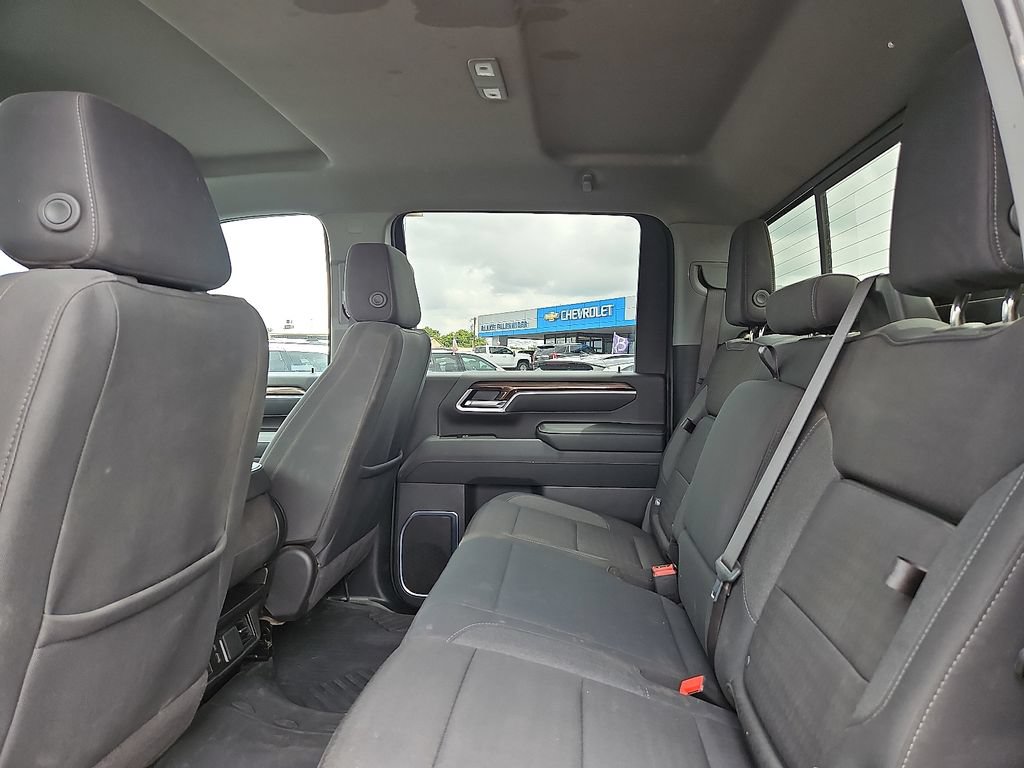 Used 2025 Chevrolet Silverado 2500 LT w/ Texas Edition AWD/4WD image 18