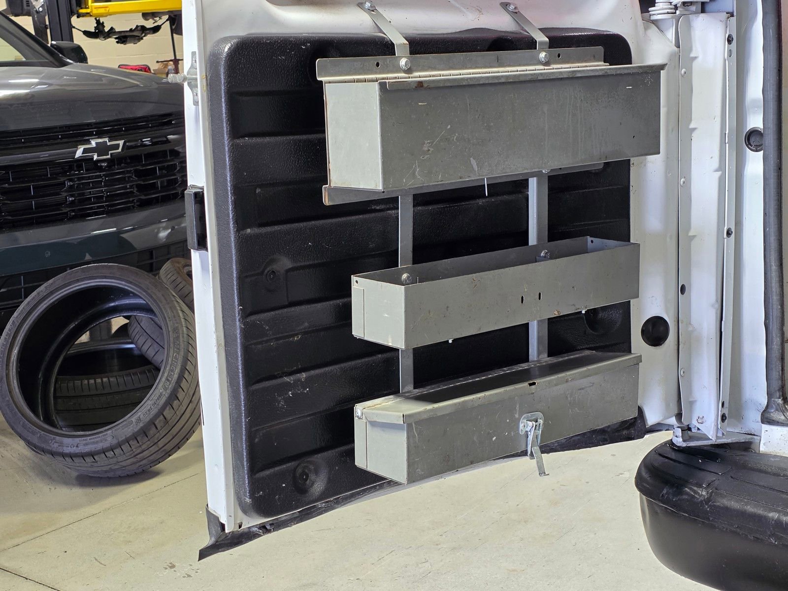 Used 2021 Chevrolet Express 2500 w/ Driver Convenience Package image 13