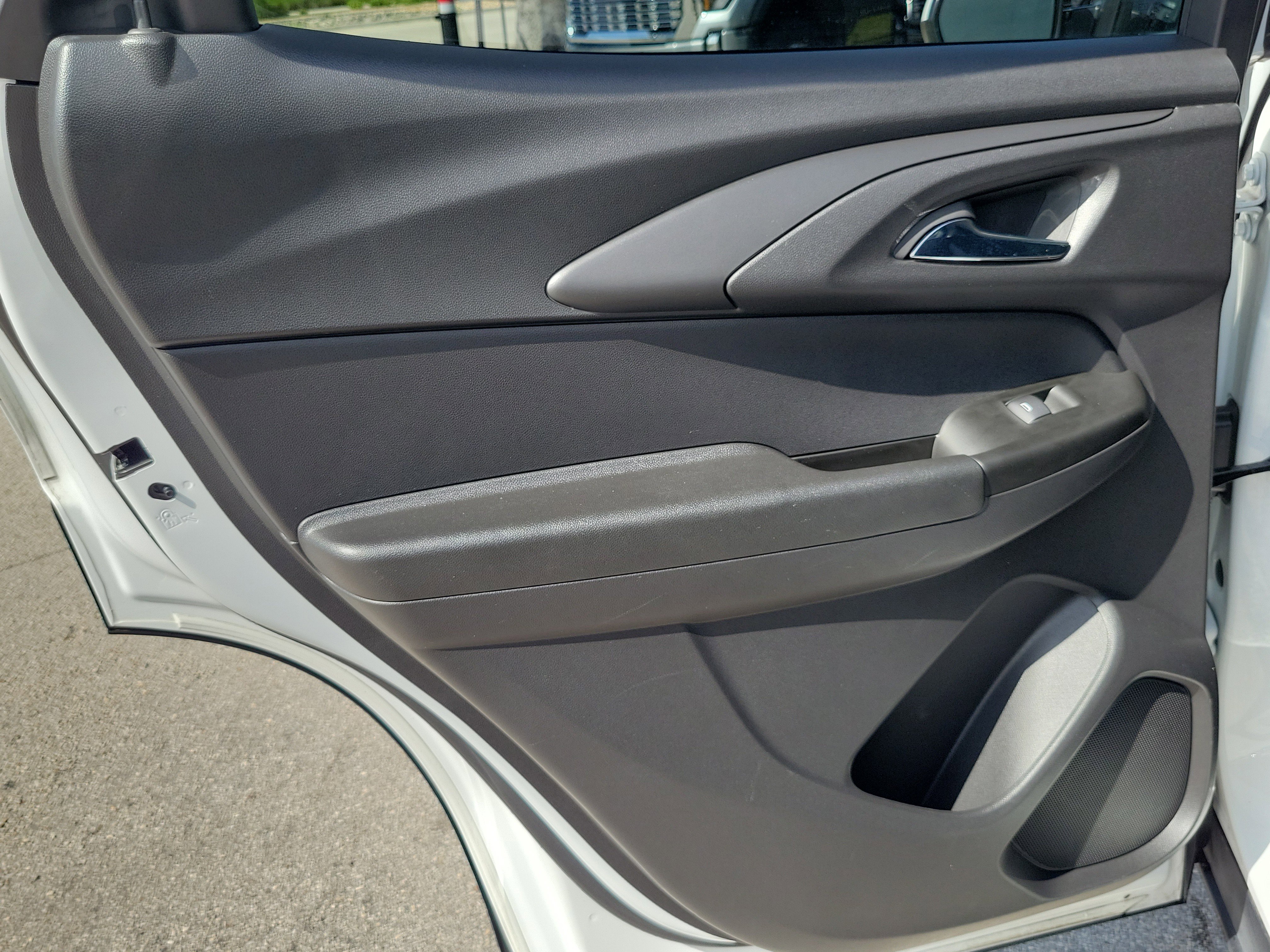 Used 2022 Chevrolet TrailBlazer LT w/ Convenience Package image 24