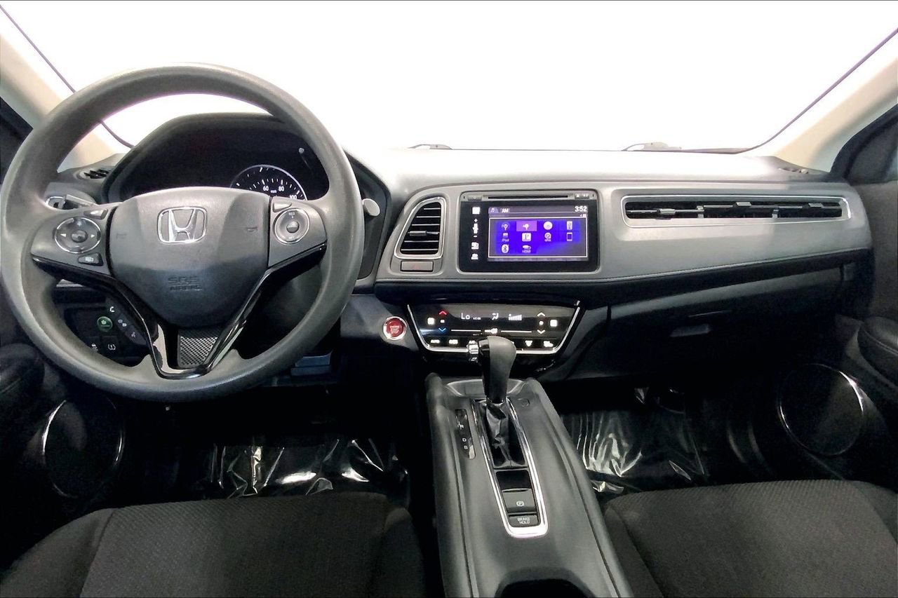 Used 2017 Honda HR-V EX image 15