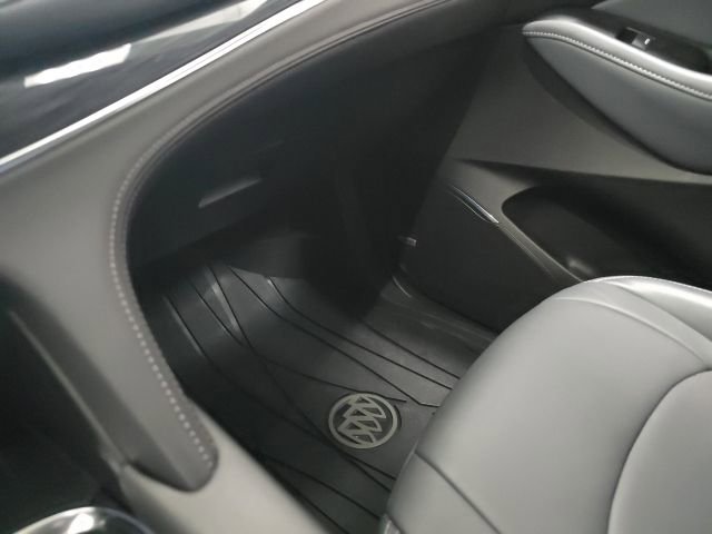 Used 2023 Buick Enclave Premium AWD/4WD image 21