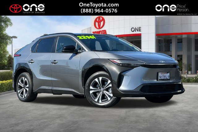 Used 2023 Toyota bZ4X AWD w/ Weather Package