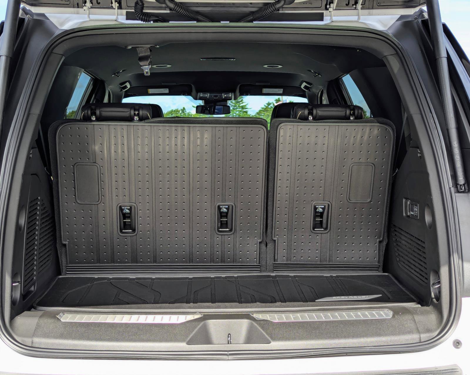 New 2025 Chevrolet Tahoe Premier image 19