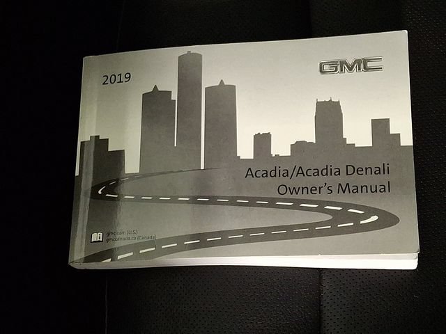 Used 2019 GMC Acadia SLT w/ LPO, Floor Liner Package AWD/4WD image 27