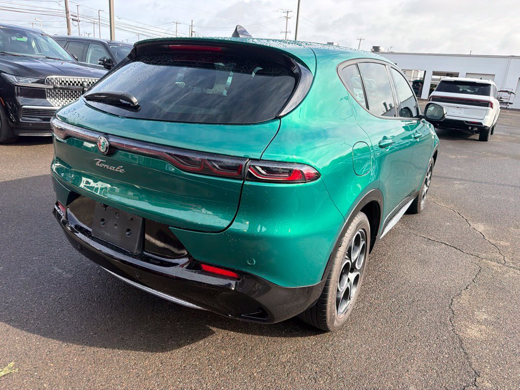 Used 2024 Alfa Romeo Tonale Ti AWD/4WD image 5
