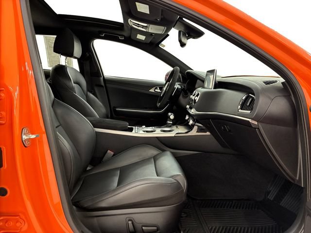 Used 2019 Kia Stinger GTS AWD/4WD image 14